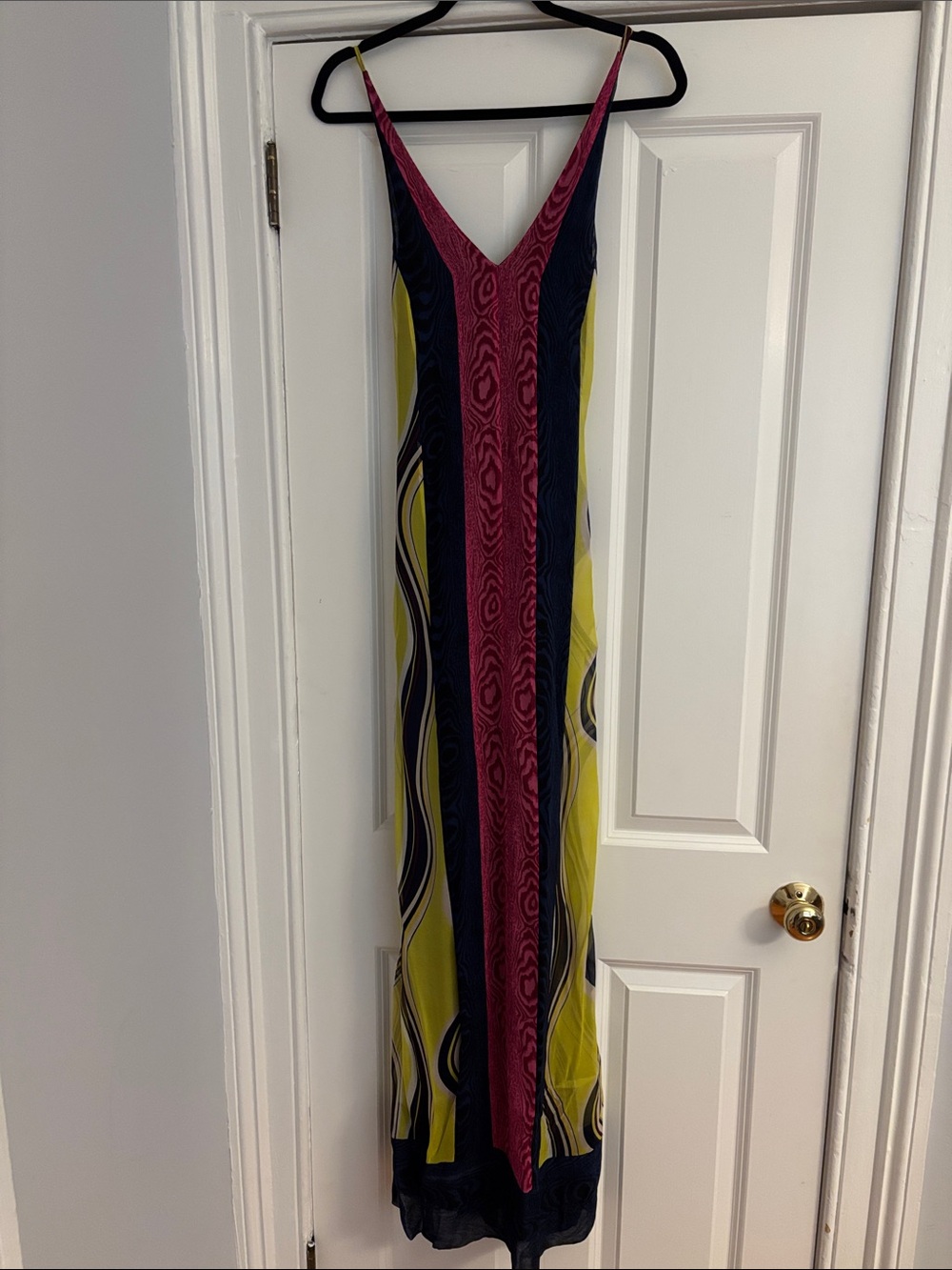 Diane Von Furstenberg Pink, Navy & Yellow V‑Neck Maxi Dress - Size 8